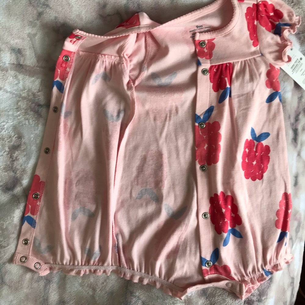 NWT Carter's Raspberry Bubble Romper - Picture 3 of 8